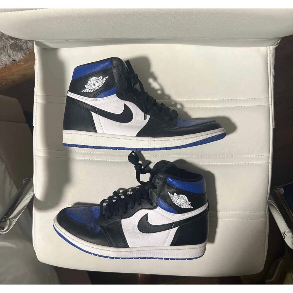 Size 11 - Jordan 1 Retro OG High Royal Toe